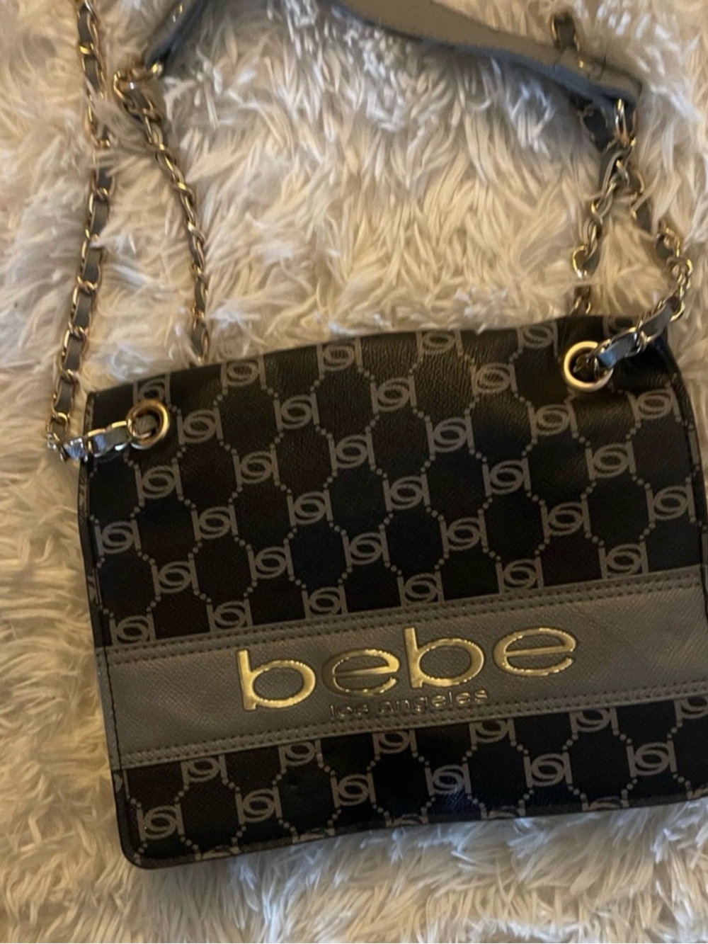 Source Unknown Black and Gray Chain Strap Crossbody Bag